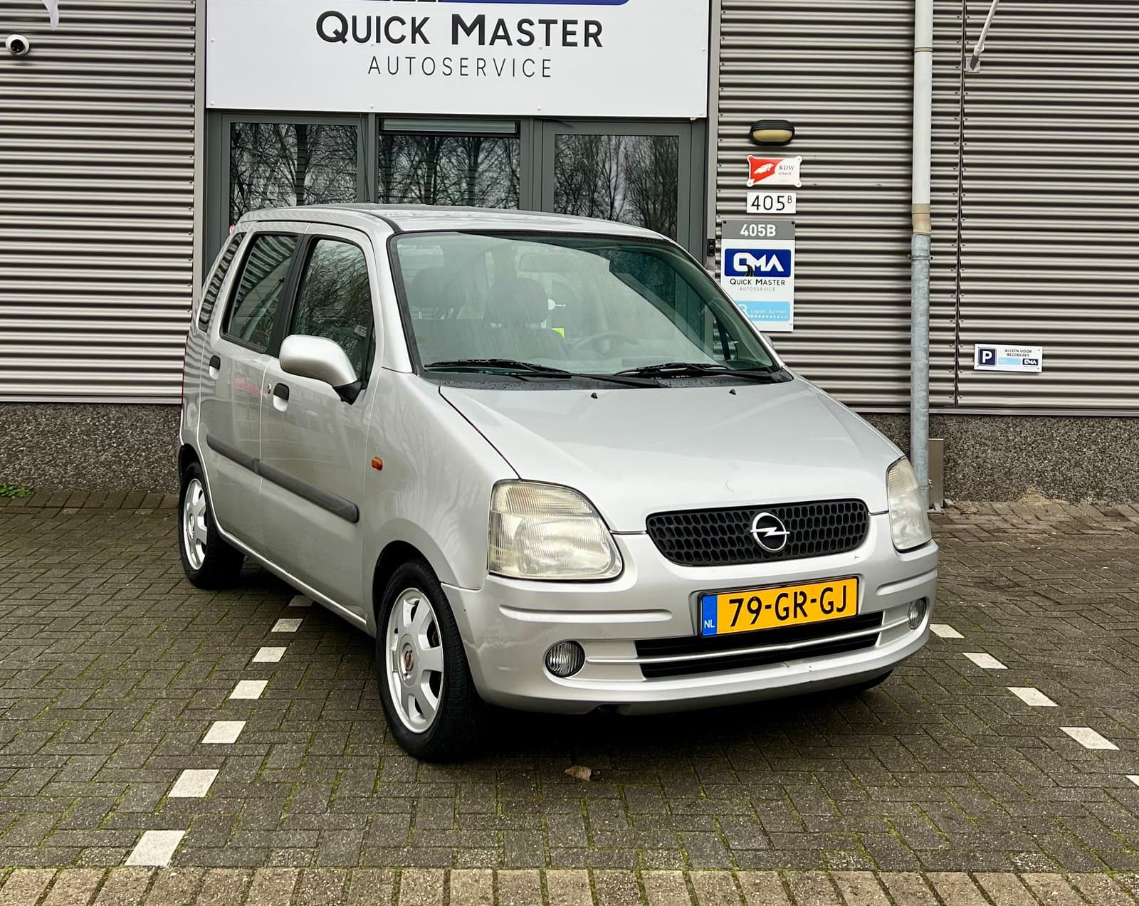 Opel Agila