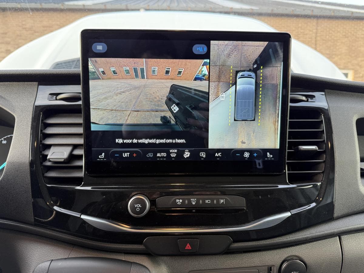 Ford E transit 390 75kwh 184pk e-Transit 390 75kWh 184PK thumbnail 20