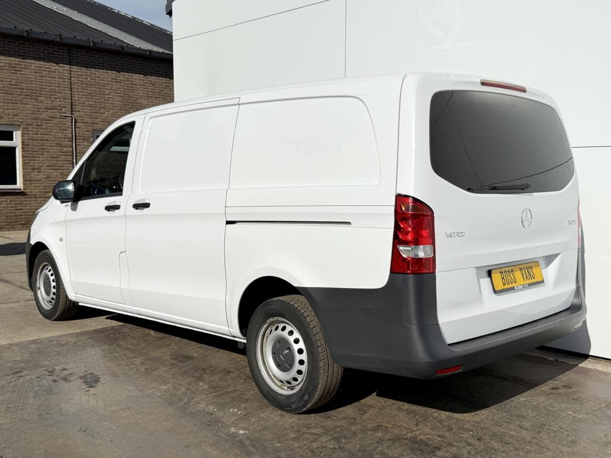 Mercedes-Benz Benz vito 114 21 cdi Vito 114 2.1 CDI thumbnail 2