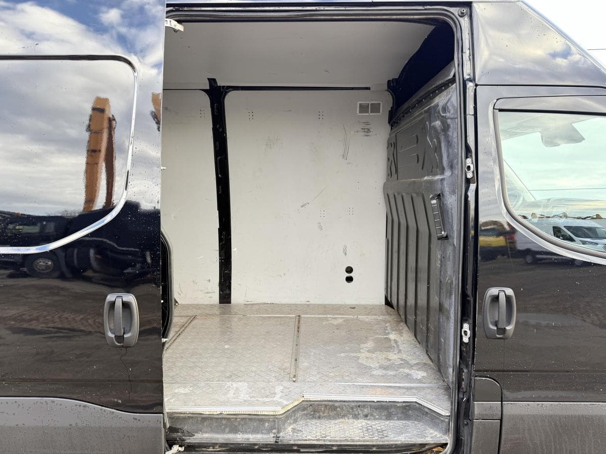 Iveco Daily 35s18 30 Daily 35S18 3.0 thumbnail 9
