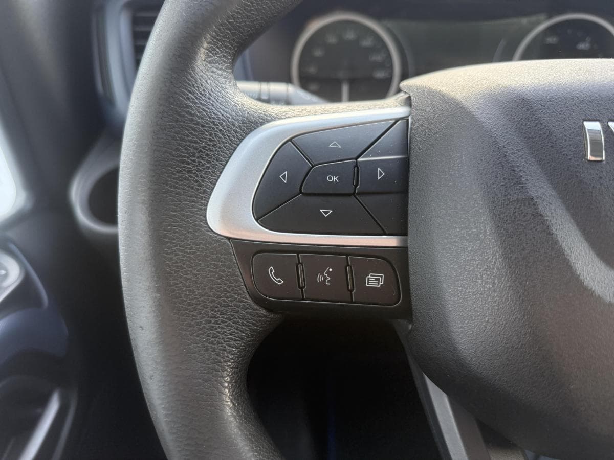 Iveco Daily 35s16 23 Daily 35S16 2.3 thumbnail 16