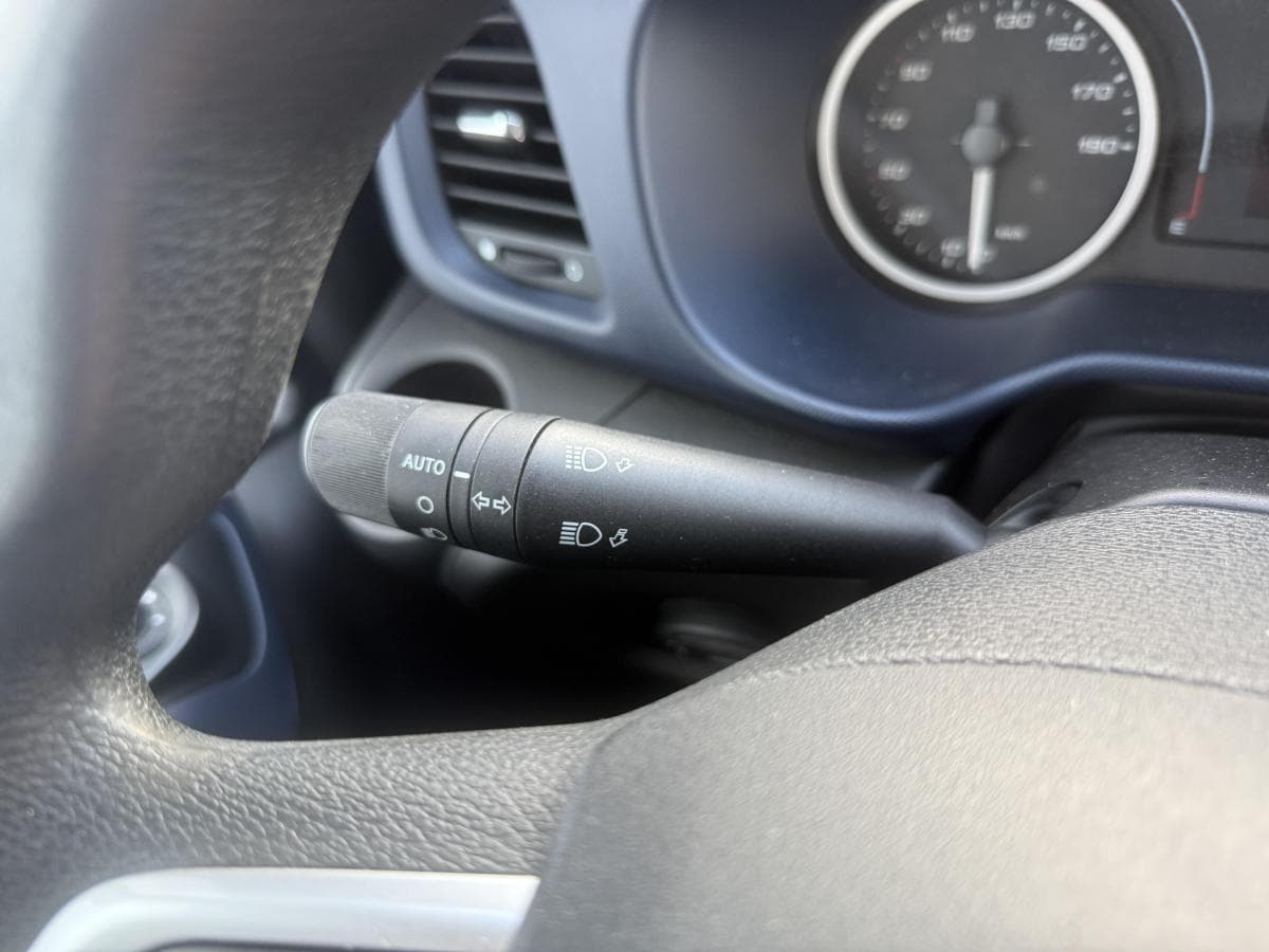 Iveco Daily 35s16 23 Daily 35S16 2.3 thumbnail 18