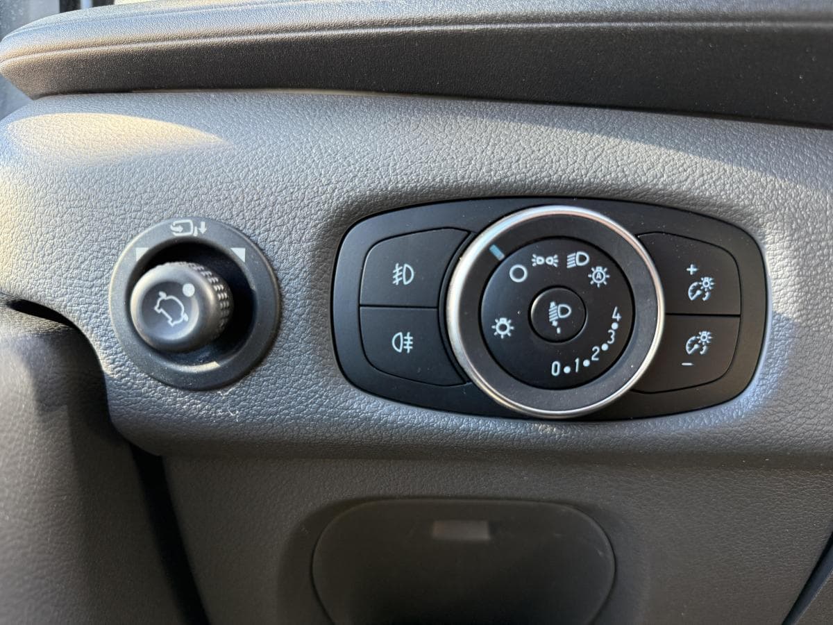 Ford Transit 350 20 tdci 170pk Transit 350 2.0 TDCI 170PK thumbnail 24