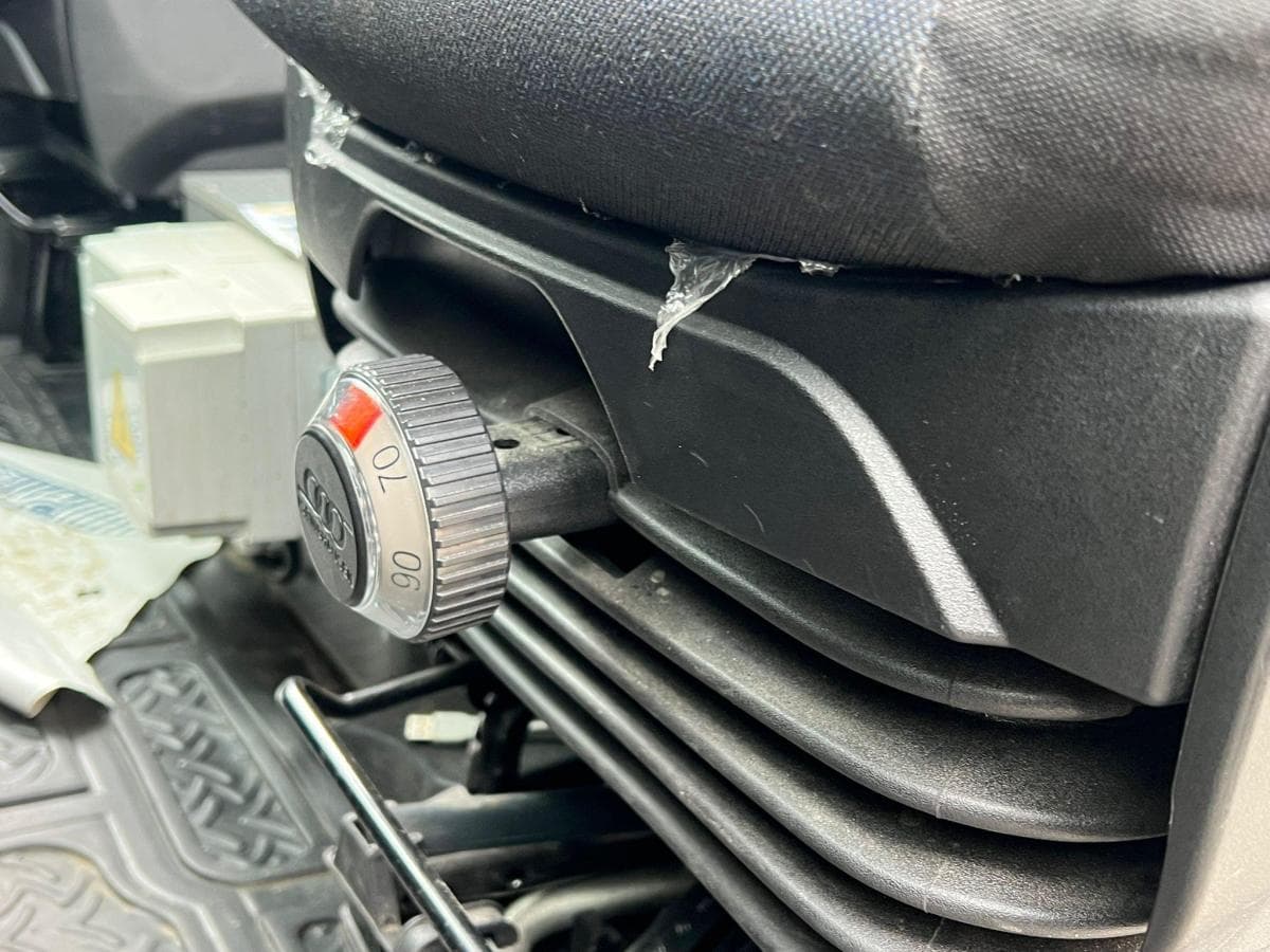 Iveco Daily 35s14 23 Daily 35S14 2.3 thumbnail 25