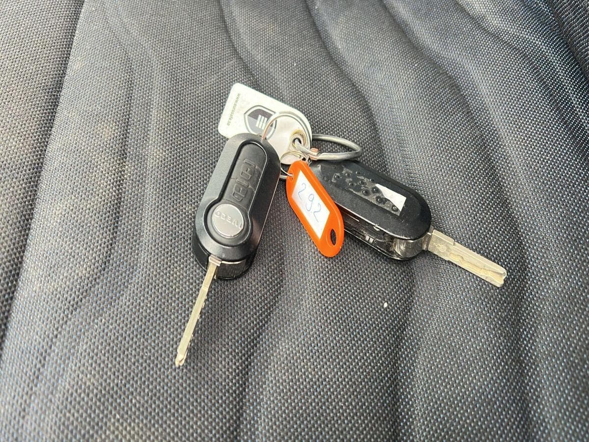 Iveco Daily 35s14 23 Daily 35S14 2.3 thumbnail 29