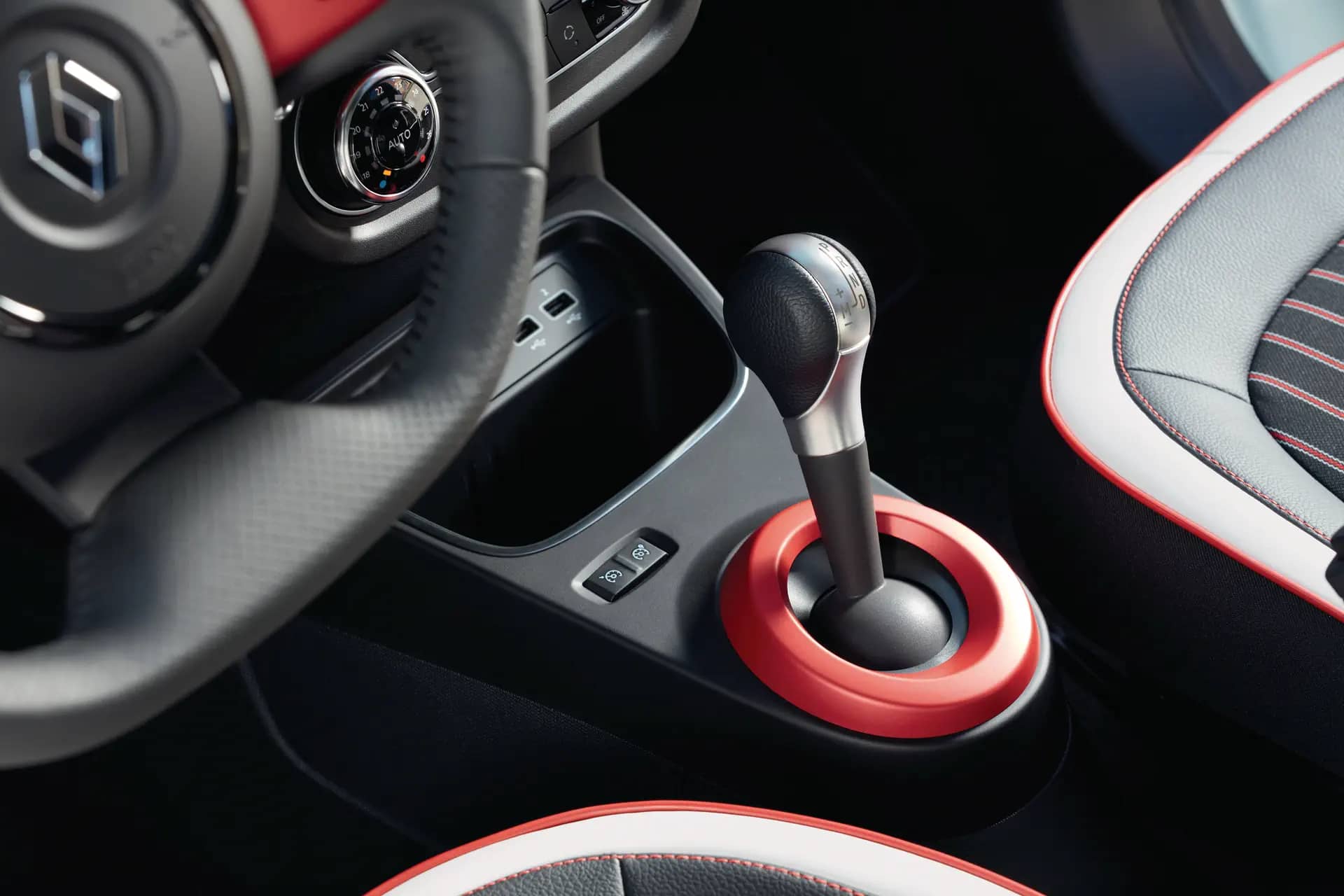 Vernieuwde Renault Twingo toont olijke gezicht