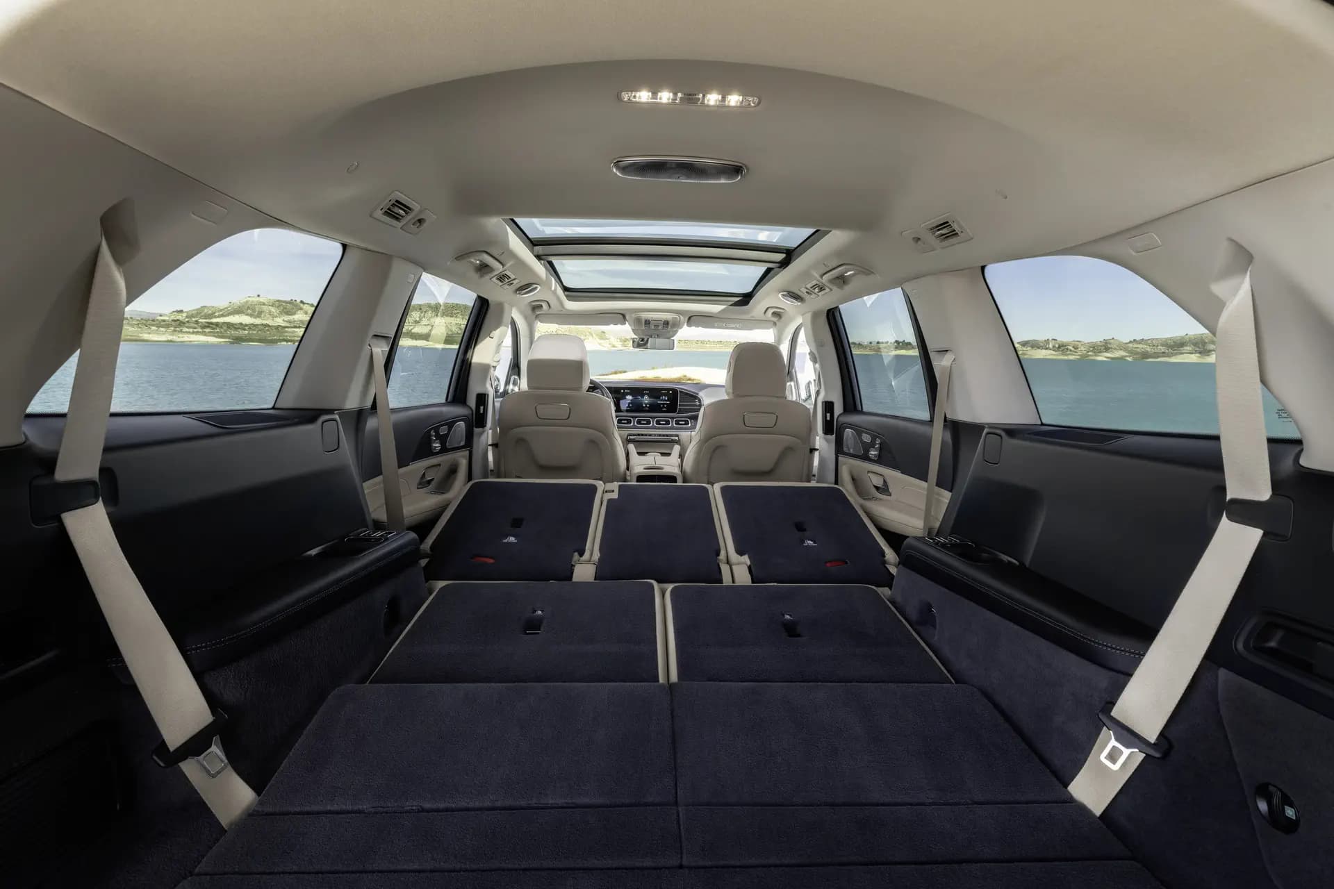 Mercedes-Benz GLS : limousine én verhuiswagen