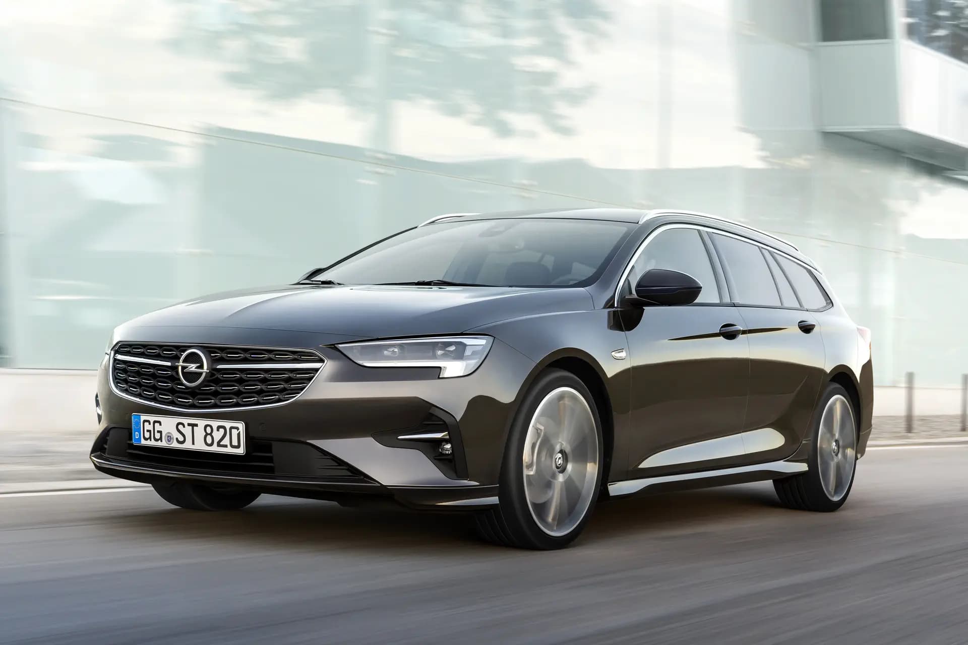 Prijzen vernieuwde Opel Insignia vanaf 36.699 euro