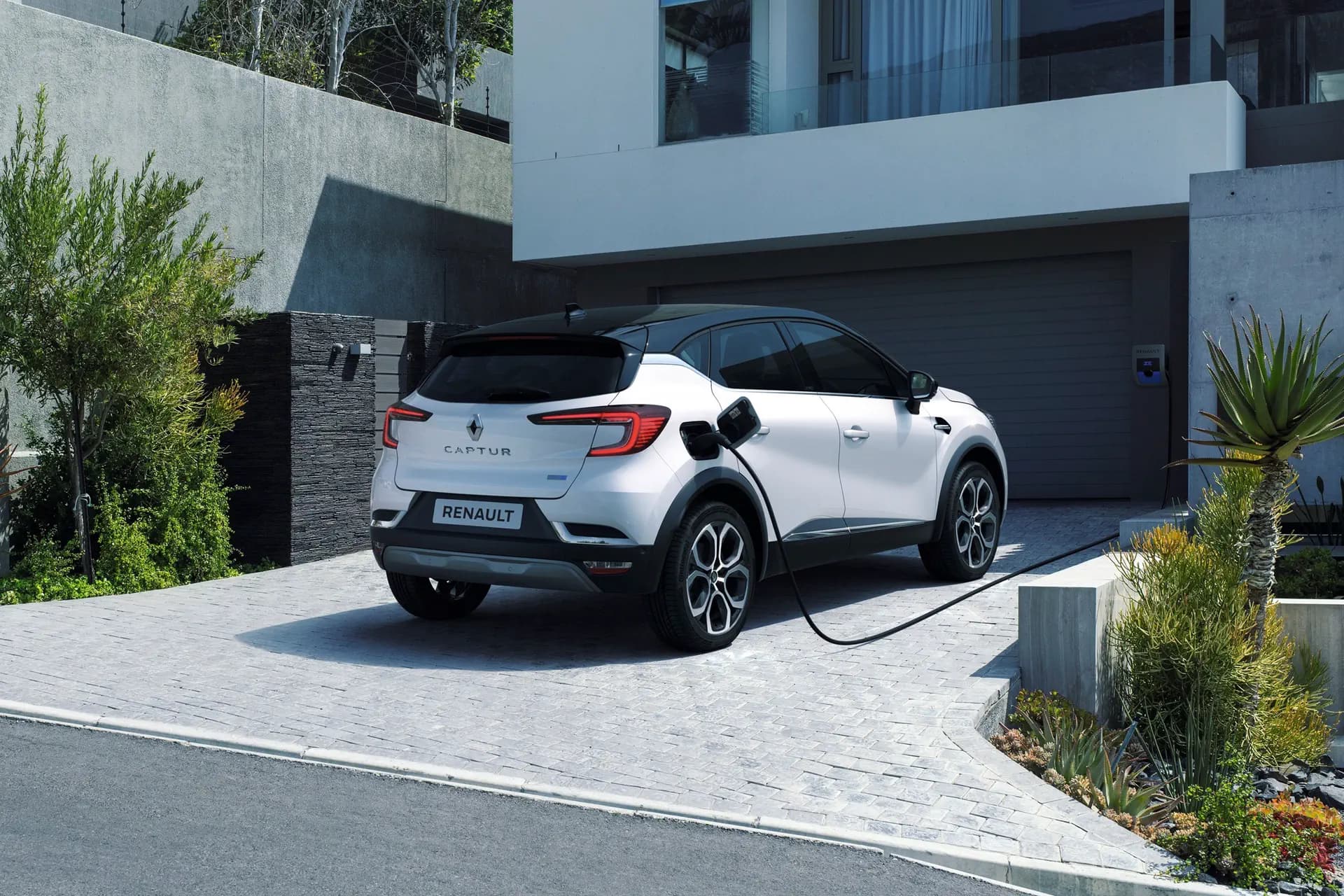 Meer info Renault Clio en Captur hybrides