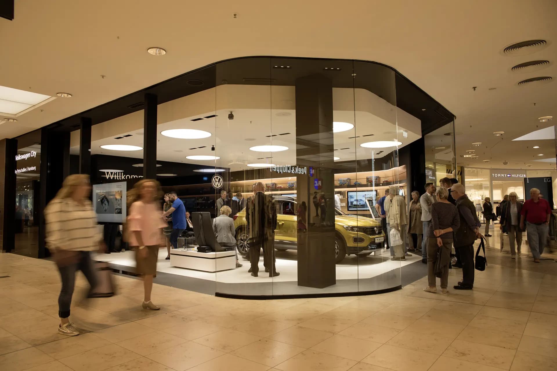 Volkswagen presenteert de dealer van de toekomst