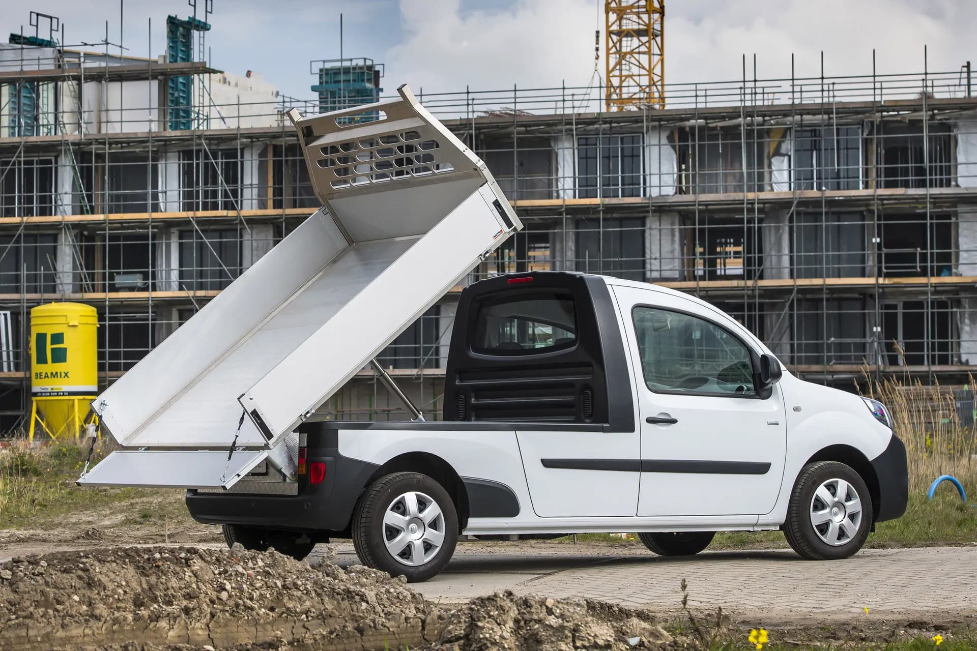 Renault Kangoo Z.E. nu ook als pick-up