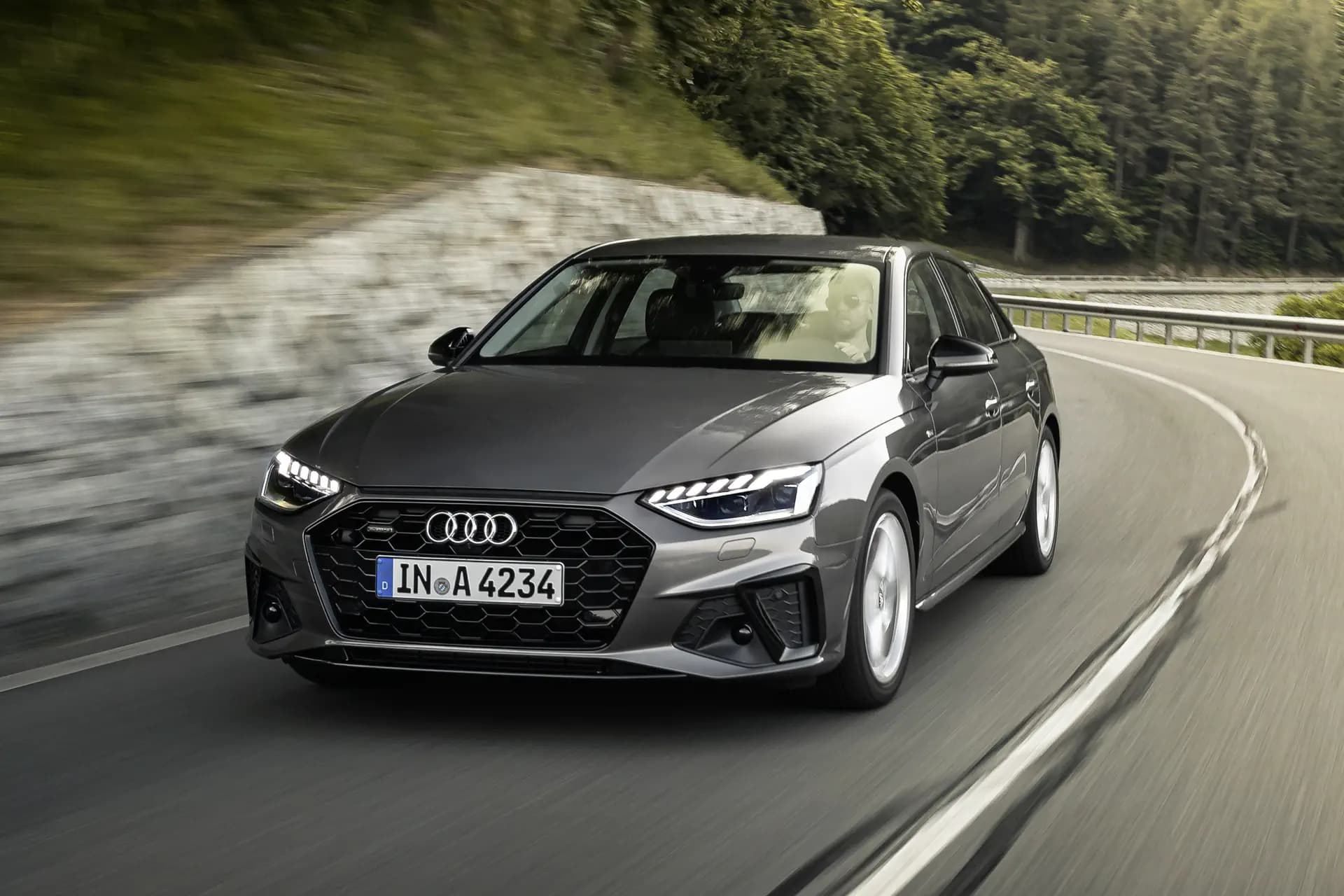 Terug van weggeweest: de Audi A4 en A5 S edition Competition