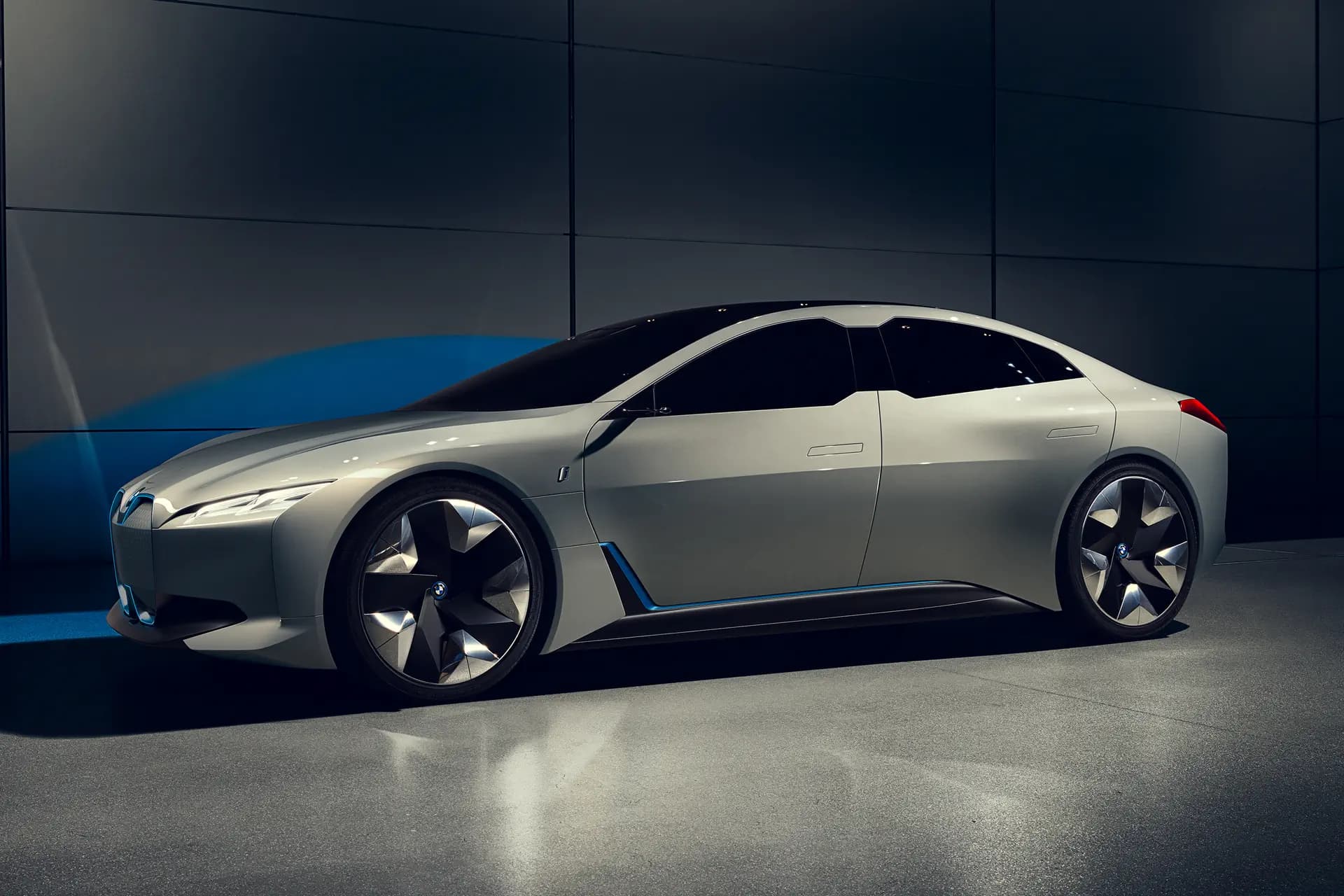 Twee nieuwe studiemodellen bereiden ons voor op elektrische BMW's