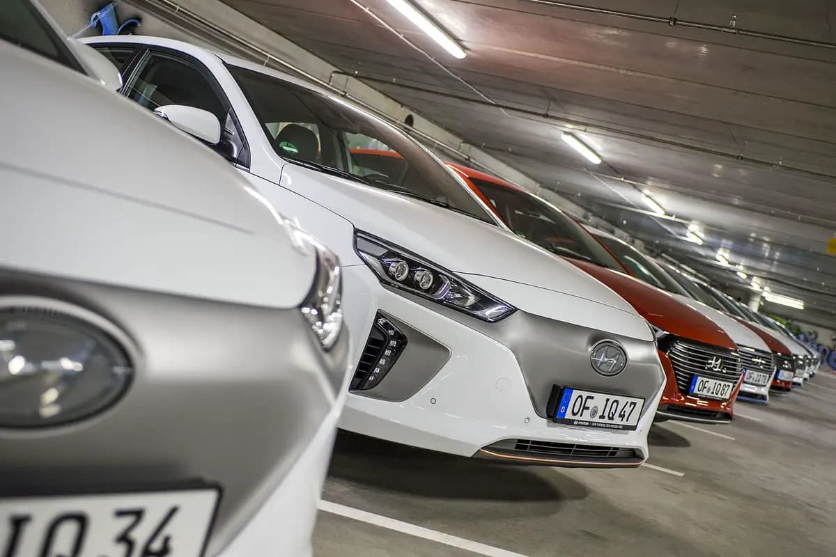 Hyundai: 22 (semi-)elektrische auto’s in 2020