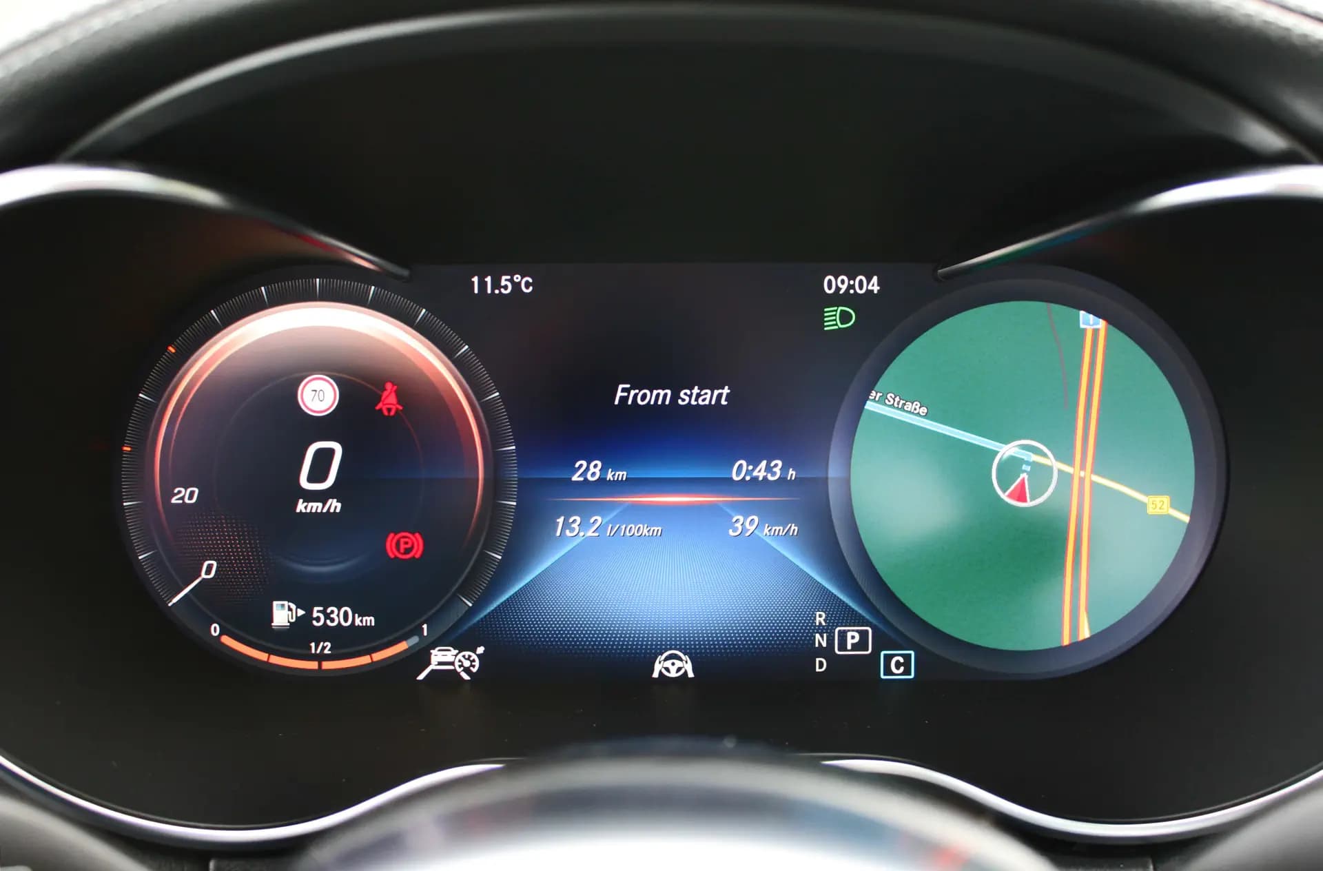 Eerste meters met… de vernieuwde Mercedes-Benz C-Klasse