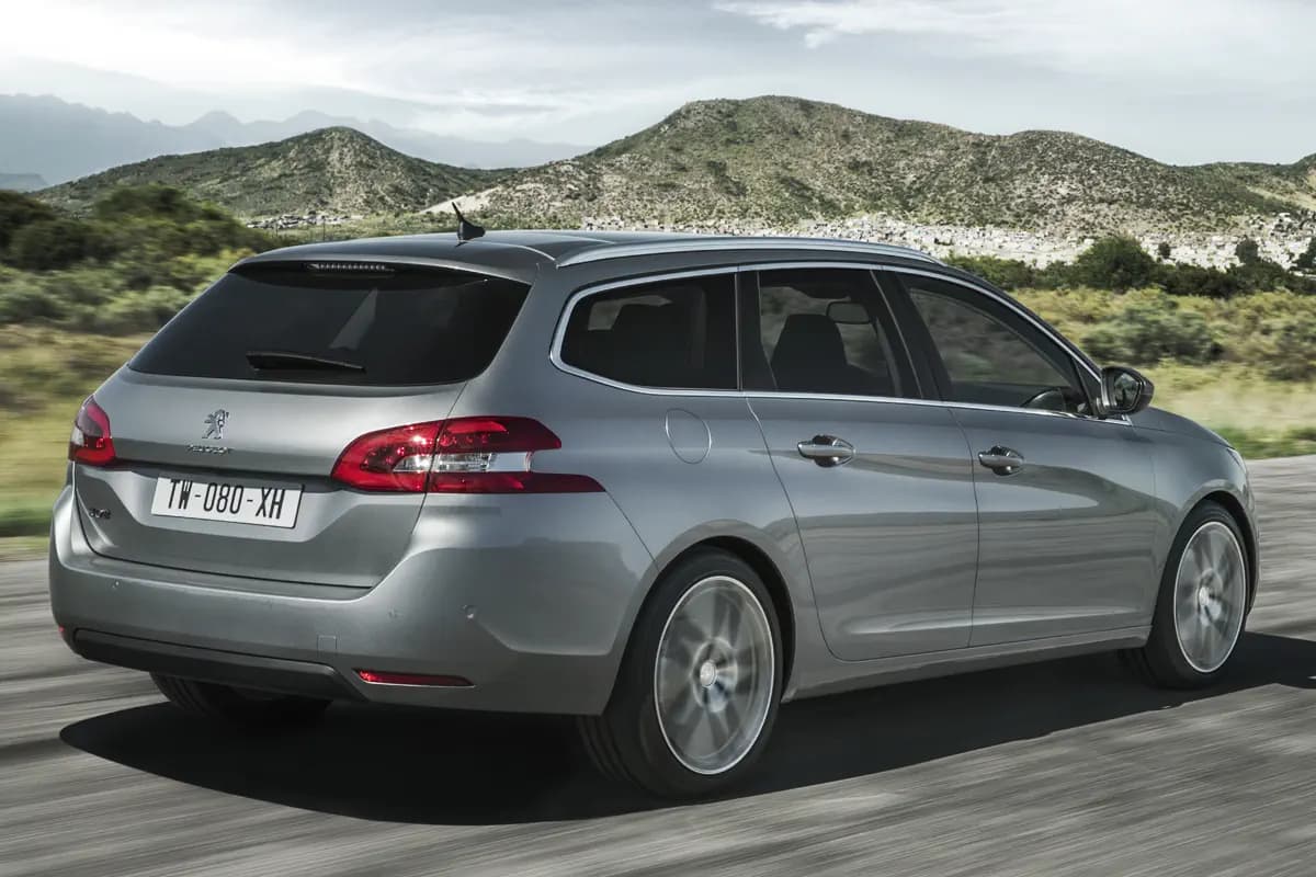 Rijk uitgeruste Peugeot 308 Blue Lion