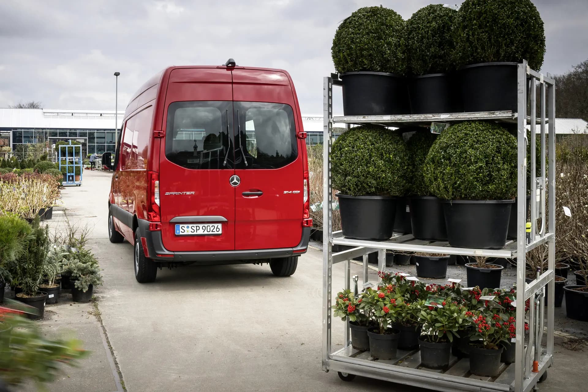 Mercedes-Benz Sprinter packs