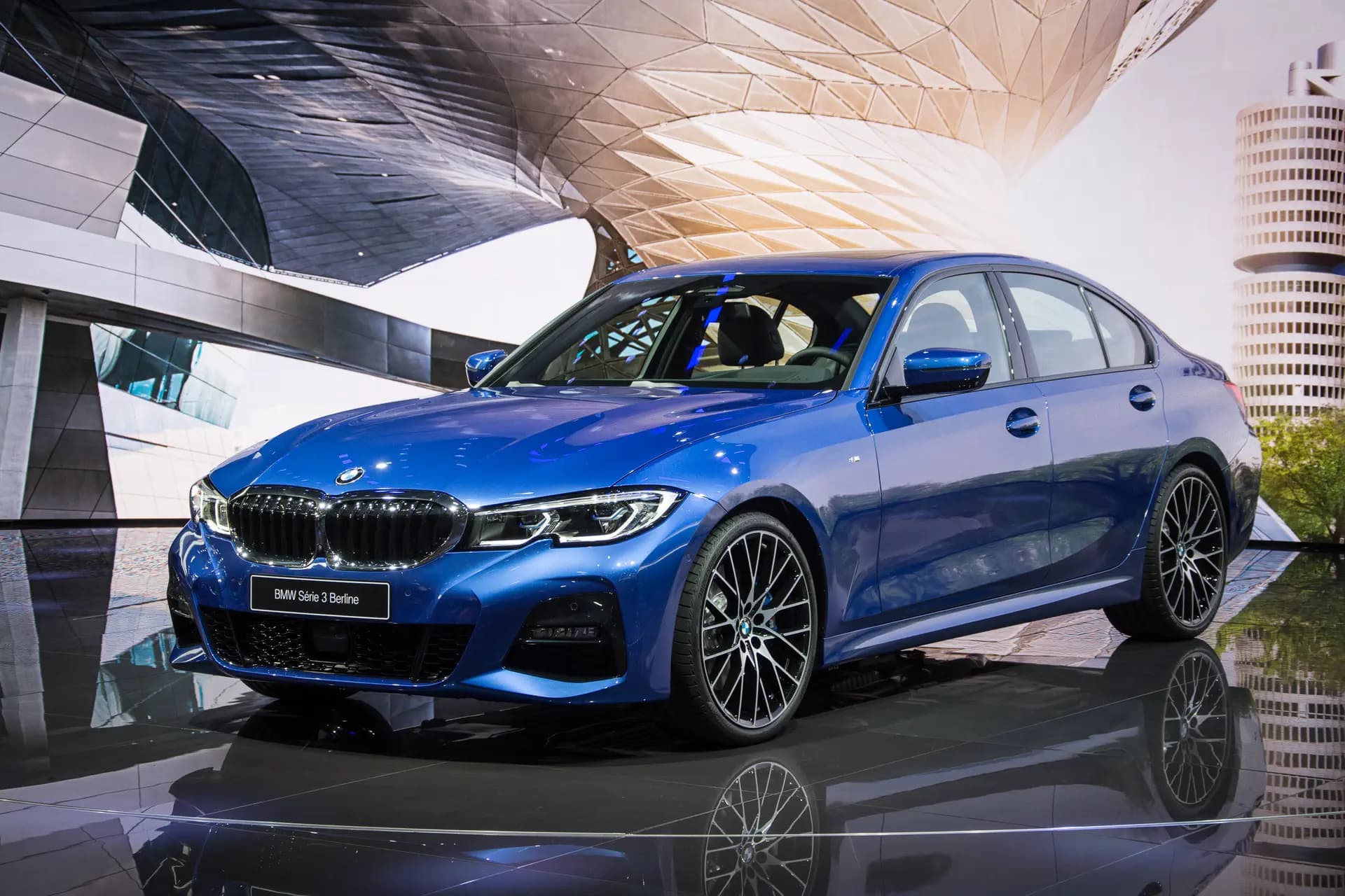 Nieuwe BMW 3 Serie onthuld op Autosalon van Parijs