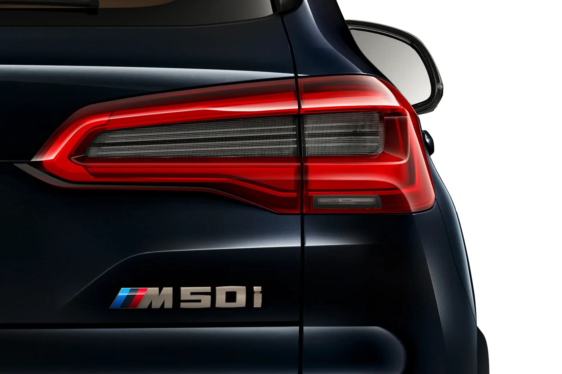 BMW presenteert X5 M50i en X7 M50i