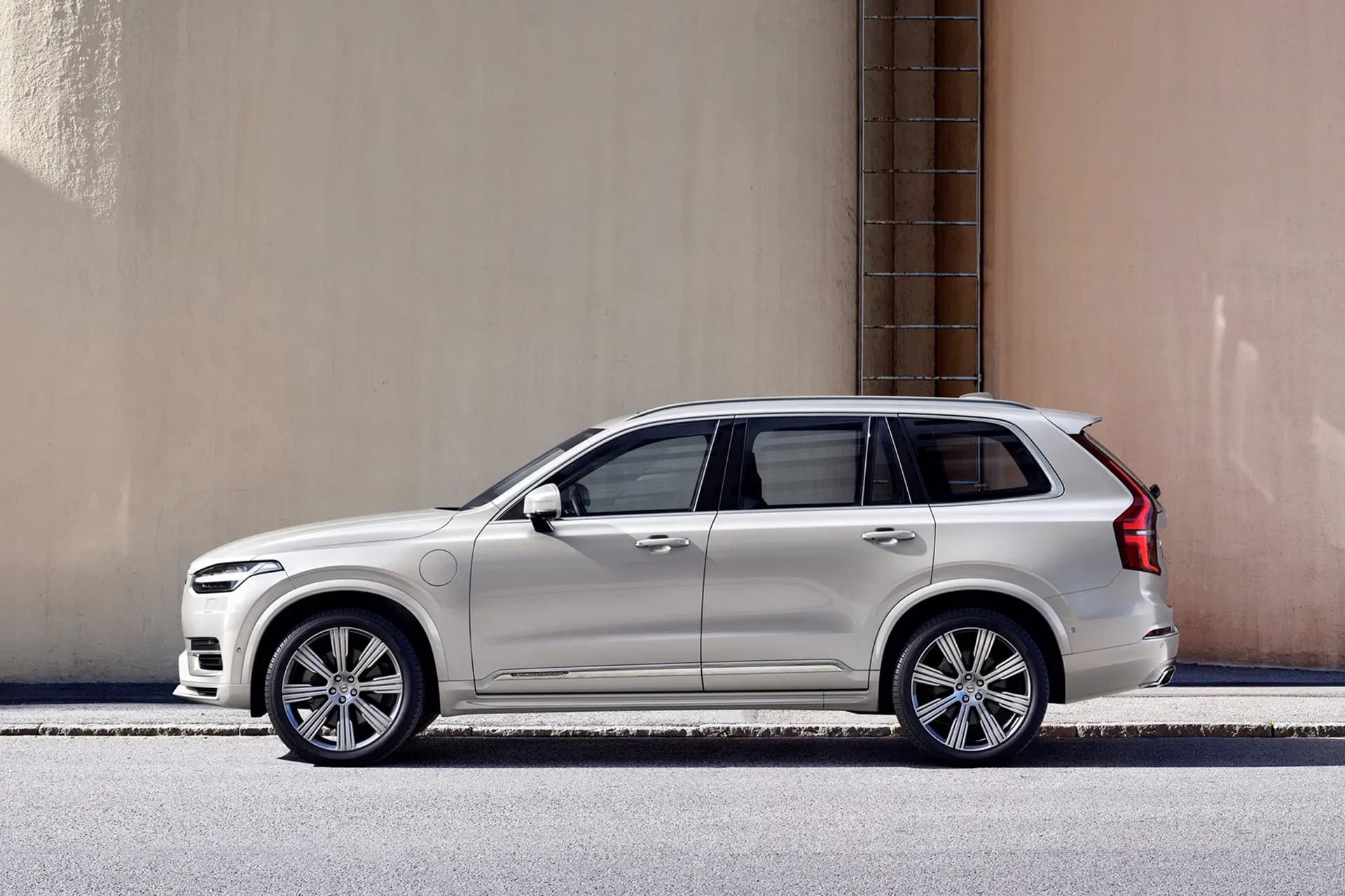 Volvo XC90 Intro Edition