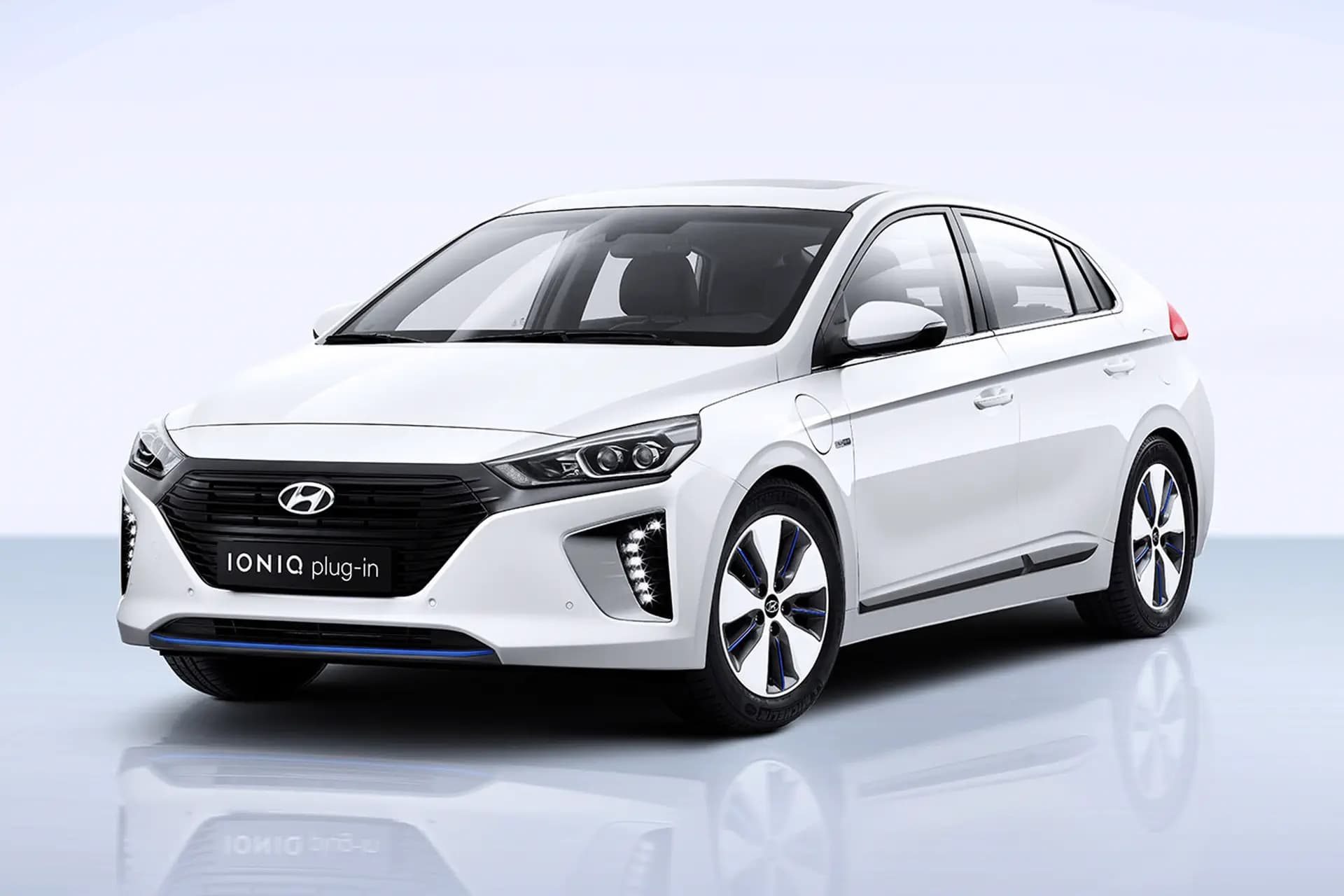 Hyundai maakt definitieve specificaties Ioniq Plug-in Hybrid bekend