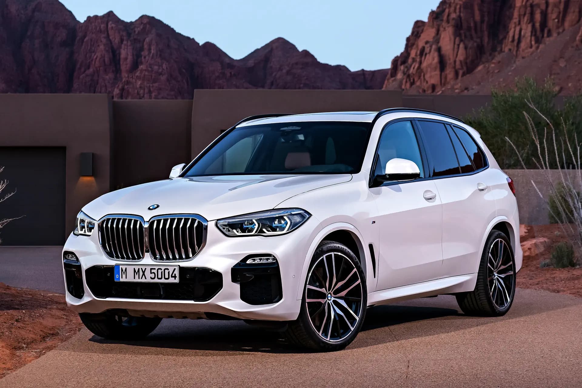 Met waterstofauto de weg op: BMW iX5 Hydrogen.