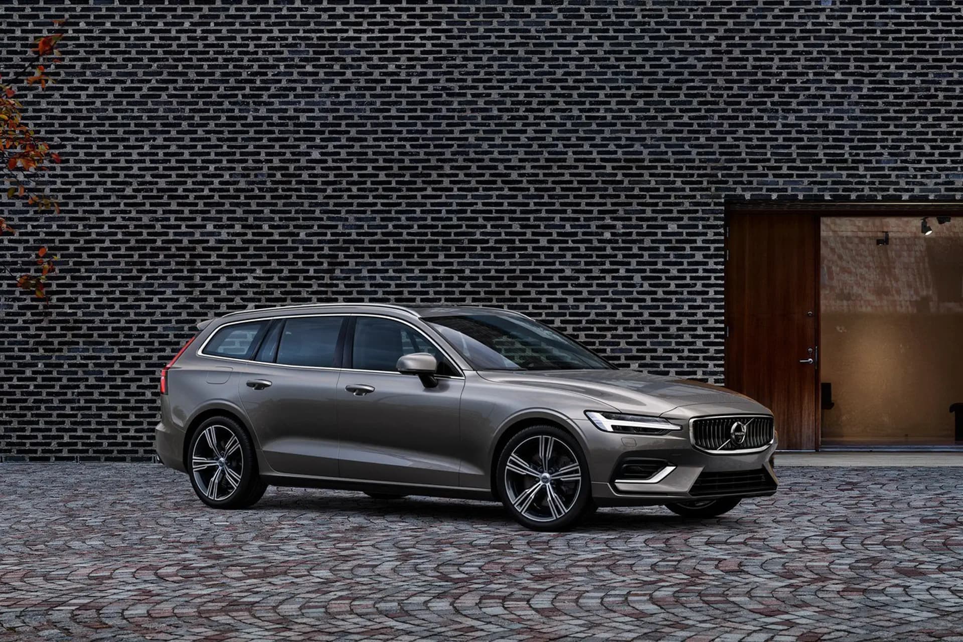 Ook motoraanbod Volvo V60 op de schop