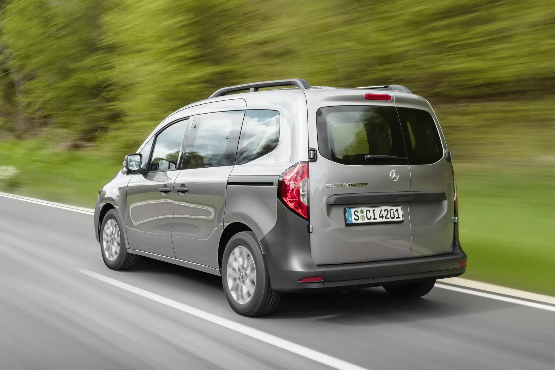 Nieuwe Mercedes-Benz Citan eerst met brandstofmotoren