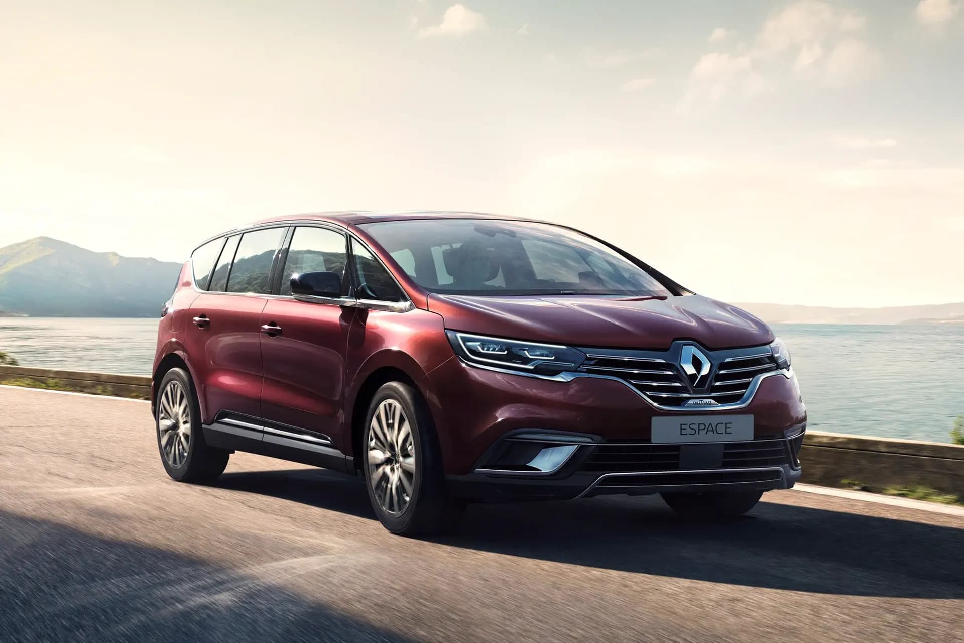 Nieuwe Renault Espace als vijf- en zevenzitter bestelbaar vanaf € 46.830,-Renault start op 17 april met de verkoop van de zesde