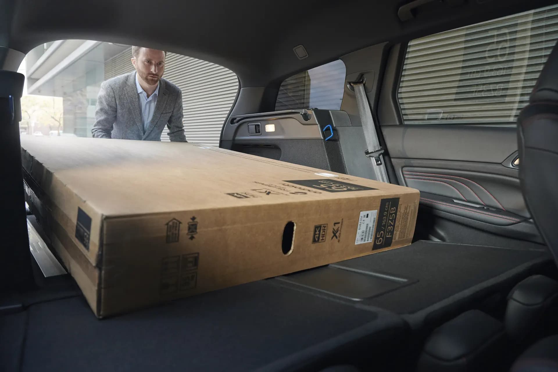 Peugeot verfrist de 308 en 308 SW