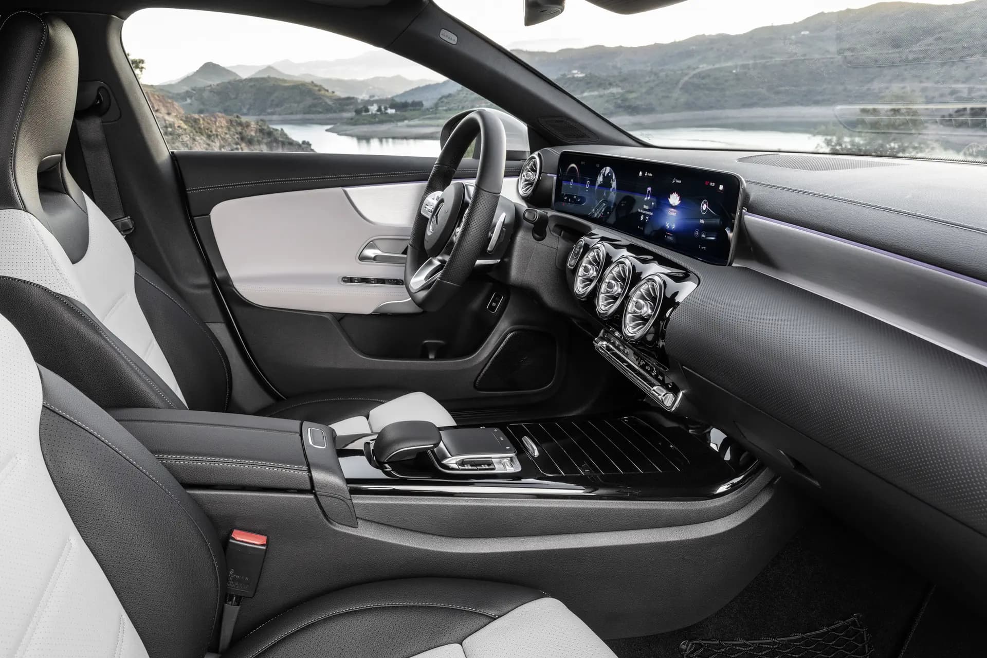 Mercedes-Benz CLA Shooting Brake: ruimer en slimmer