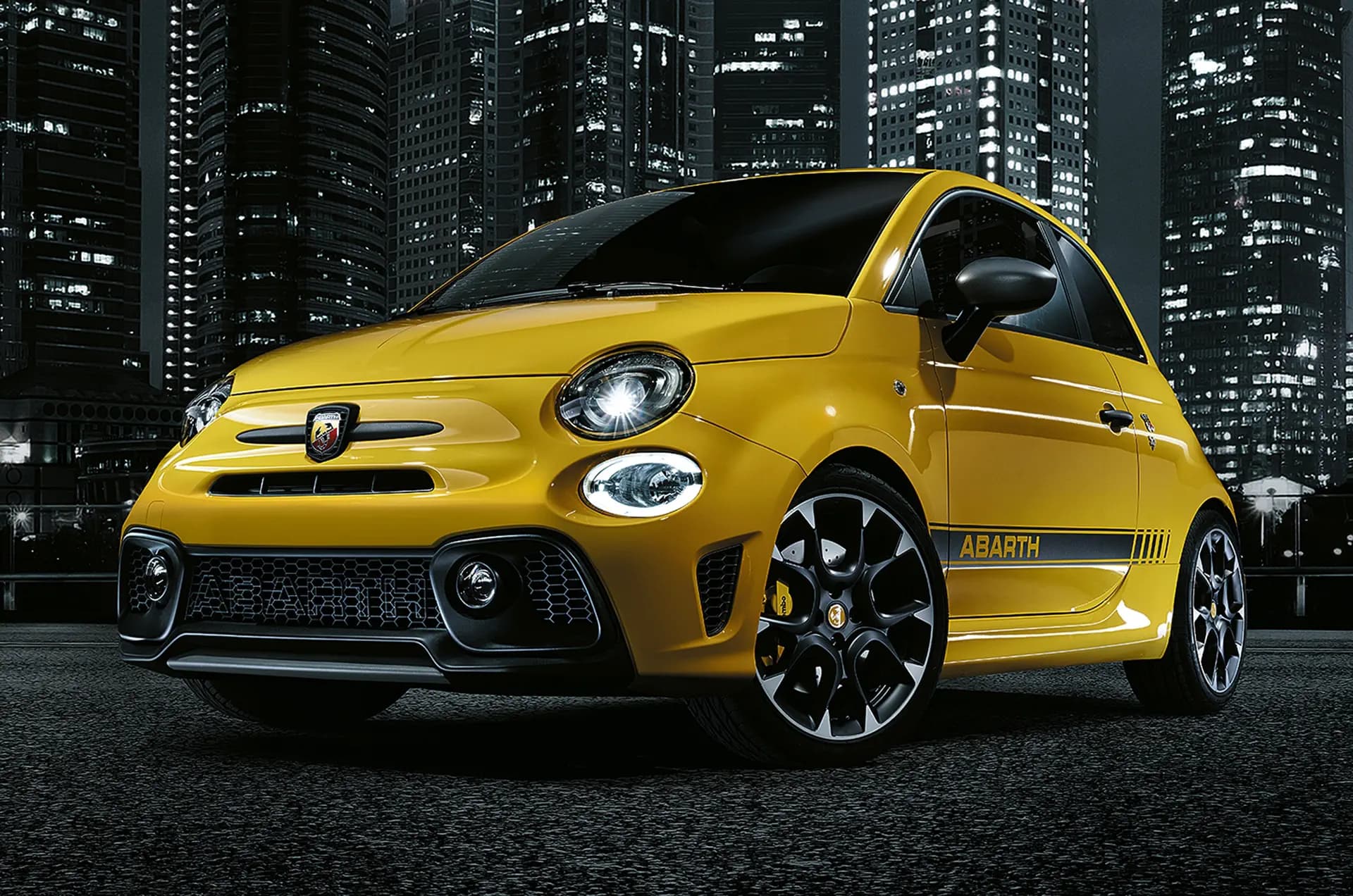Meer vermogen en facelift Abarth 595