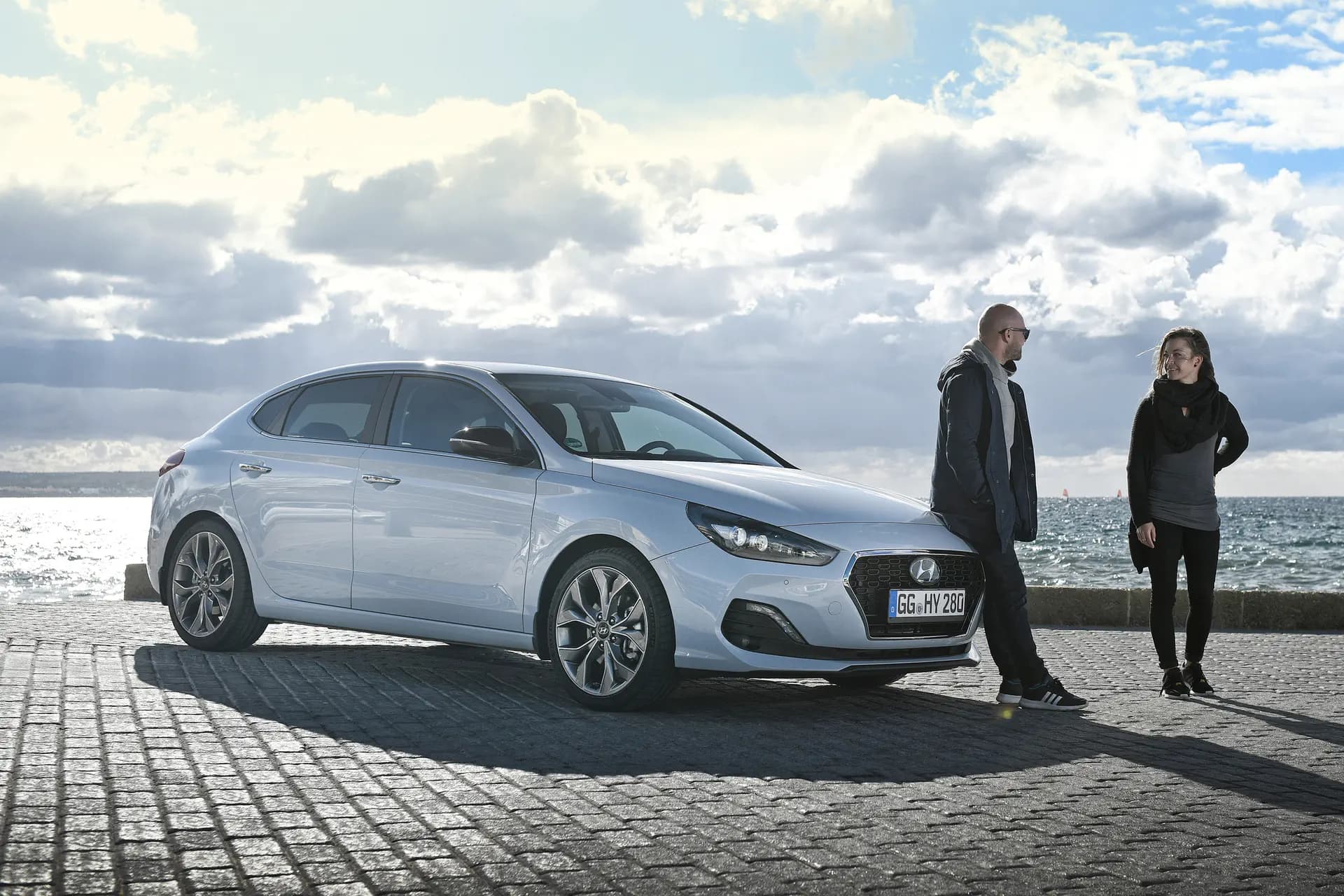 Vijfdeurscoupé Hyundai i30 Fastback bereikbaar voor velen