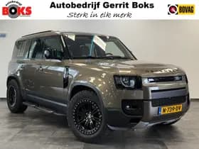 Land Rover Defender — 2021, 63.272 km