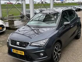SEAT Arona 1.5 TSI 150pk FR Business Intense Camera Trekhaak Beats Alcantara Navigatie Keyless ACC