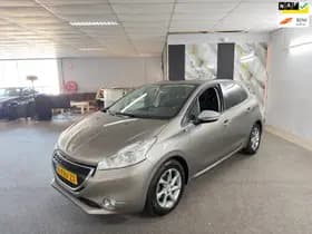 Peugeot meer 208 1.2 VTi Style Apk Nieuw,Cruise,Clima,Carplay,Navigatie,N.A.P,Lm velgen,2 sleutels,Goed onderhouden!!