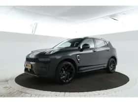 Lynk & Co 01 (2023)
