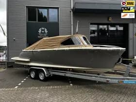 Riviera Sloep Riva 750 met 30 pk Vetus Inboard