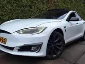 Tesla Model S (2014)