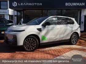 Leapmotor B10