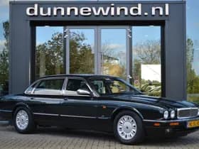 Daimler Double Six