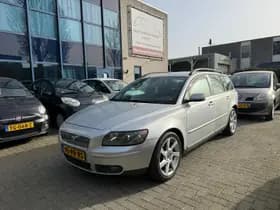 Volvo V50
