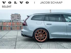 Volvo V60 T6 Plug-in hybrid AWD Plus Dark / Custom made Black Sheep uitvoering / 20" Heico matt Bronze / Heico verlaagd / Geventileerd Amber Leder /