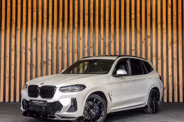 BMW X3 (2023)
