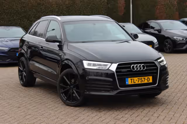 Audi Q3 (2015)
