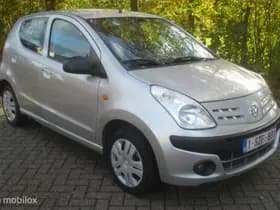 Nissan Pixo