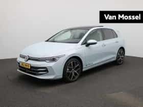 Volkswagen Golf (2025)