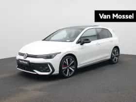 Volkswagen Golf (2025)