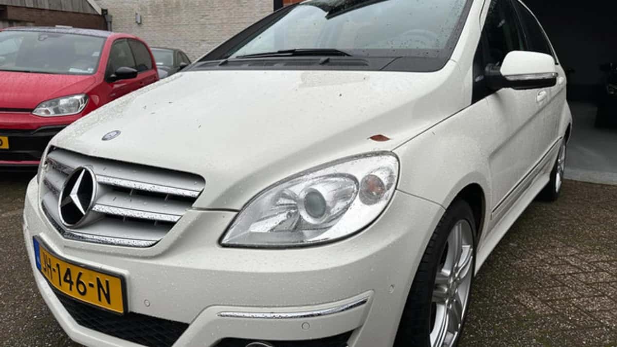Mercedes-Benz B-Klasse (2011) — foto 1