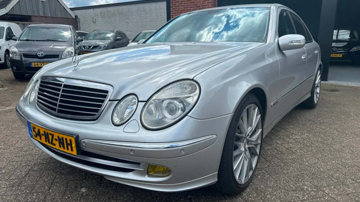 Mercedes-Benz E-Klasse (2004) — foto 1